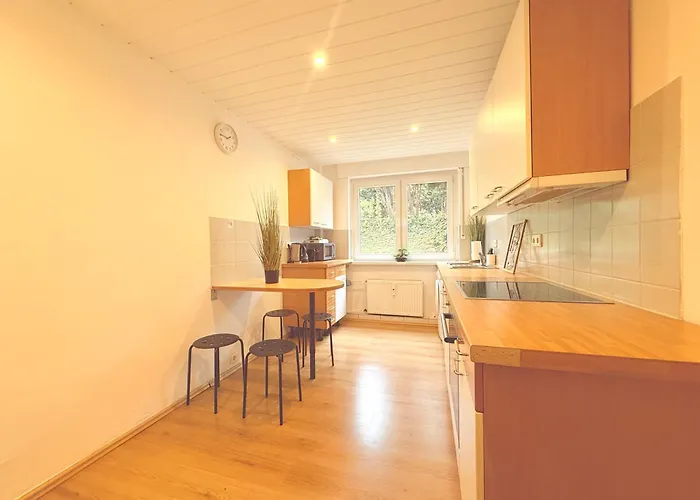 Grosse - Naehe Movie Park - Veltins Arena