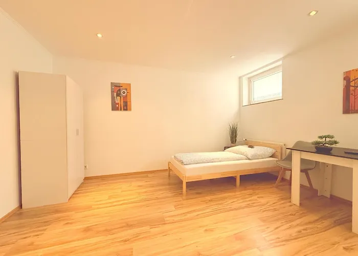 Grosse - Naehe Movie Park - Veltins Arena *